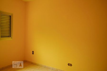 Quarto 1 Vista Lateral Direita de casa para alugar com 3 quartos, 170m² em Vila Ré, São Paulo