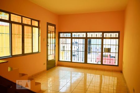 Sala Vista Ampla Janelas de casa para alugar com 3 quartos, 170m² em Vila Ré, São Paulo