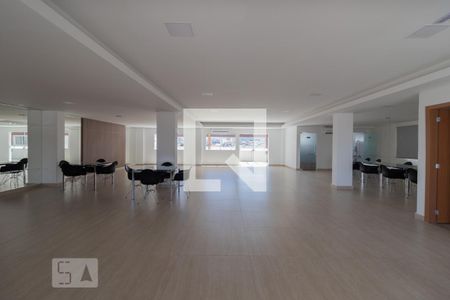 Apartamento à venda com 42m², 2 quartos e 1 vaga Apartamento à venda com 42m², 2 quartos e 1 vagaÁrea comum - Salão de festas