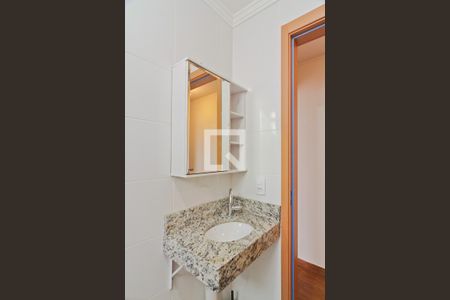 Apartamento à venda com 42m², 2 quartos e 1 vaga Apartamento à venda com 42m², 2 quartos e 1 vagaBanheiro