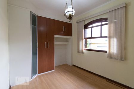 Casa para alugar com 278m², 5 quartos e 2 vagas Casa para alugar com 278m², 5 quartos e 2 vagasQuarto 5