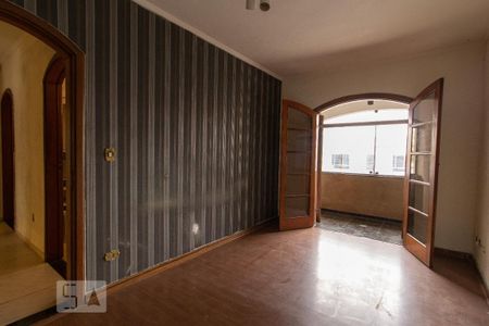 Casa para alugar com 278m², 5 quartos e 2 vagas Casa para alugar com 278m², 5 quartos e 2 vagasQuarto 2