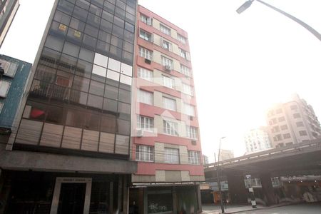 Apartamento à venda com 55m², 1 quarto e sem vagaFachada