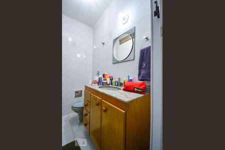 Banheiro de casa à venda com 2 quartos, 102m² em Alves Dias, São Bernardo do Campo