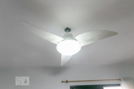 Casa à venda com 230m², 3 quartos e 5 vagasSuíte 2