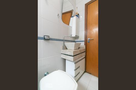 Casa à venda com 230m², 3 quartos e 5 vagasBanheiro da Suíte 2