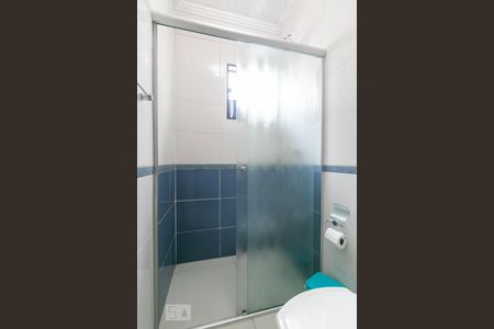 Casa à venda com 230m², 3 quartos e 5 vagasBanheiro da Suíte 2