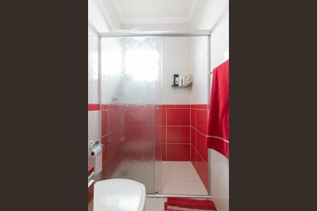 Casa à venda com 230m², 3 quartos e 5 vagasBanheiro da Suíte 1