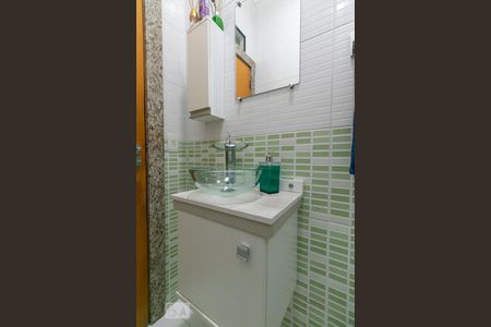 Casa à venda com 230m², 3 quartos e 5 vagasLavabo