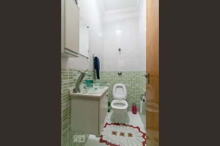 Casa à venda com 230m², 3 quartos e 5 vagasLavabo