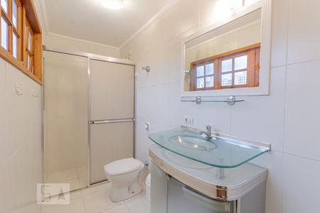 Casa à venda com 240m², 5 quartos e 2 vagasBanheiro da Suite 3