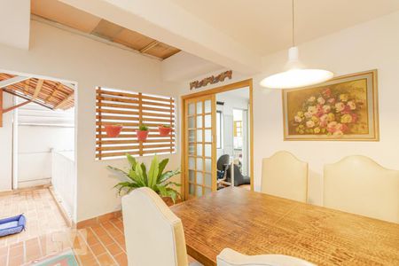 Casa à venda com 240m², 5 quartos e 2 vagasSala de Jantar