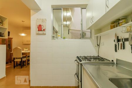 Casa à venda com 240m², 5 quartos e 2 vagasCozinha 1