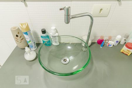 Casa à venda com 240m², 5 quartos e 2 vagasBanheiro da Suite 2