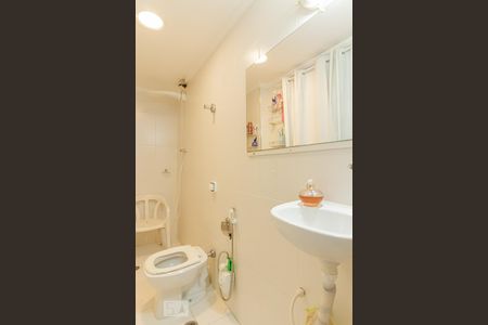 Casa à venda com 240m², 5 quartos e 2 vagasBanheiro da Suite 1