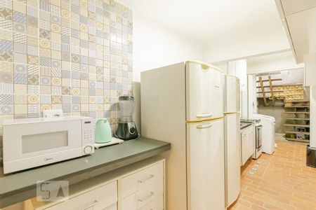 Casa à venda com 240m², 5 quartos e 2 vagasCozinha 2