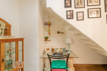 Entrada de casa à venda com 5 quartos, 240m² em Ipiranga, São Paulo