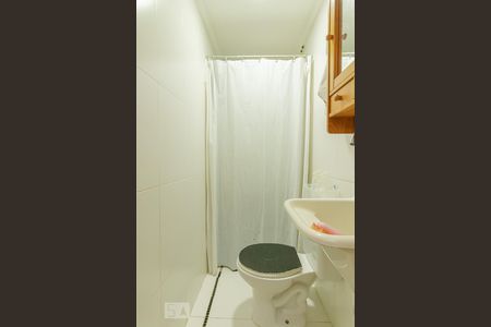 Casa à venda com 240m², 5 quartos e 2 vagasBanheiro de Serviço