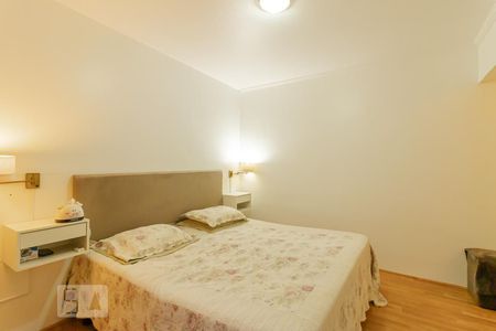 Casa à venda com 240m², 5 quartos e 2 vagasSuite 1