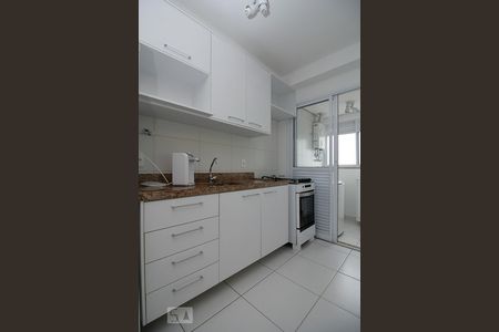 Apartamento para alugar com 56m², 2 quartos e 2 vagas Apartamento para alugar com 56m², 2 quartos e 2 vagasCozinha e Área de Serviço