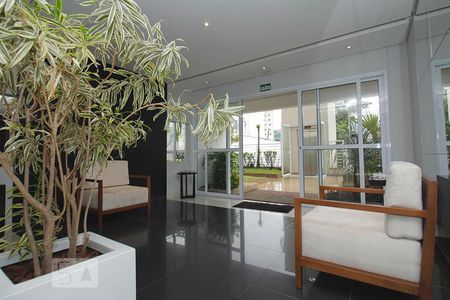 Apartamento para alugar com 56m², 2 quartos e 2 vagas Apartamento para alugar com 56m², 2 quartos e 2 vagasÁrea comum - Hall de entrada