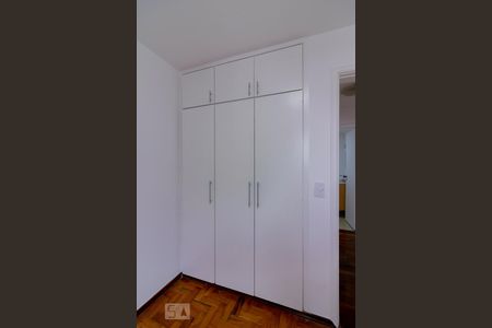 Apartamento para alugar com 85m², 2 quartos e 1 vaga Apartamento para alugar com 85m², 2 quartos e 1 vagaQuarto 2