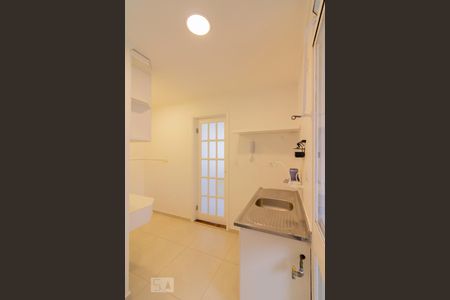 Apartamento para alugar com 85m², 2 quartos e 1 vaga Apartamento para alugar com 85m², 2 quartos e 1 vagaCozinha