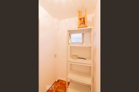 Apartamento para alugar com 85m², 2 quartos e 1 vaga Apartamento para alugar com 85m², 2 quartos e 1 vagaQuarto de Serviço