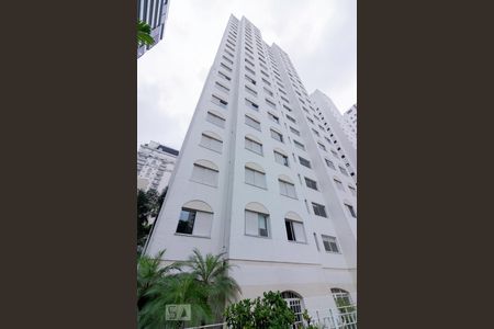 Apartamento para alugar com 85m², 2 quartos e 1 vaga Apartamento para alugar com 85m², 2 quartos e 1 vagaFachada