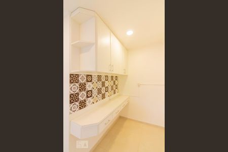 Apartamento para alugar com 85m², 2 quartos e 1 vaga Apartamento para alugar com 85m², 2 quartos e 1 vagaCozinha