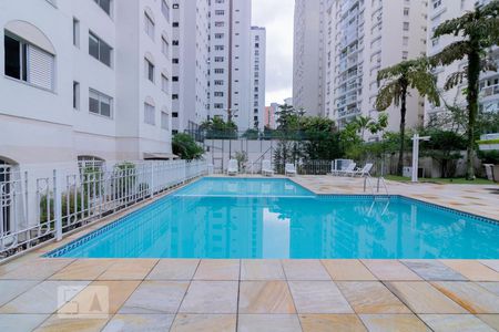 Apartamento para alugar com 85m², 2 quartos e 1 vaga Apartamento para alugar com 85m², 2 quartos e 1 vagaÁrea comum - Piscina