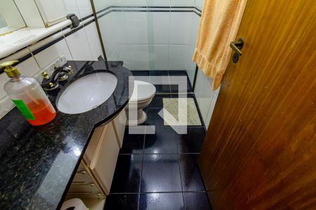 Apartamento à venda com 110m², 4 quartos e 1 vaga Apartamento à venda com 110m², 4 quartos e 1 vagaBanheiro 2