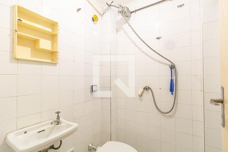 Apartamento à venda com 110m², 4 quartos e 1 vaga Apartamento à venda com 110m², 4 quartos e 1 vagaBanheiro de Serviço