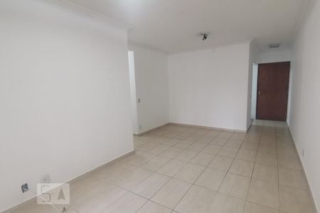 Sala de apartamento para alugar com 3 quartos, 68m² em Jardim Vazani, São Paulo