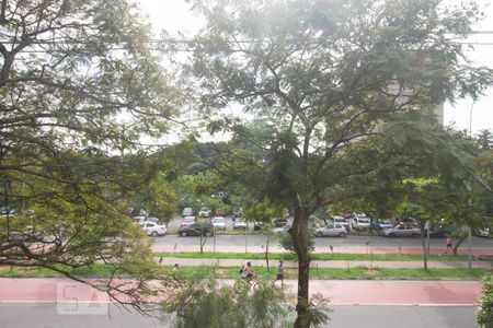 Vista do Quarto 1 de apartamento para alugar com 3 quartos, 80m² em Parque Cecap, Guarulhos