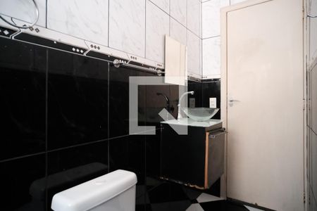 Banheiro 1 de casa à venda com 5 quartos, 220m² em Jardim Danfer, São Paulo