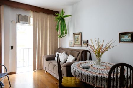 Sala de apartamento para alugar com 2 quartos, 62m² em Vila Isabel, Rio de Janeiro
