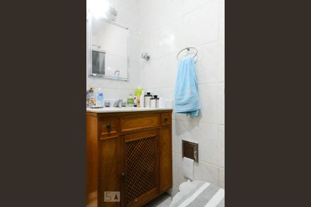 Apartamento para alugar com 62m², 2 quartos e 1 vaga Apartamento para alugar com 62m², 2 quartos e 1 vagaBanheiro