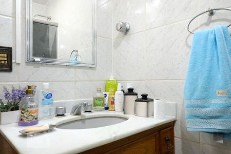 Apartamento para alugar com 62m², 2 quartos e 1 vaga Apartamento para alugar com 62m², 2 quartos e 1 vagaBanheiro