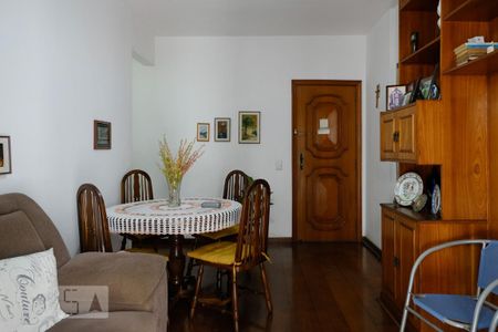 Sala de apartamento para alugar com 2 quartos, 62m² em Vila Isabel, Rio de Janeiro