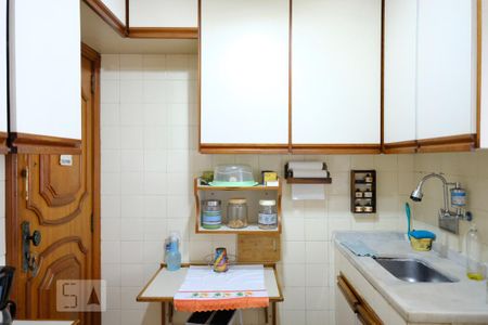 Apartamento para alugar com 62m², 2 quartos e 1 vaga Apartamento para alugar com 62m², 2 quartos e 1 vagaCozinha