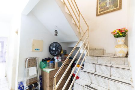 Escada de casa à venda com 4 quartos, 175m² em Jardim Popular, São Paulo