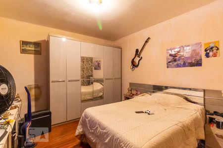 Quarto 3 de casa à venda com 4 quartos, 175m² em Jardim Popular, São Paulo