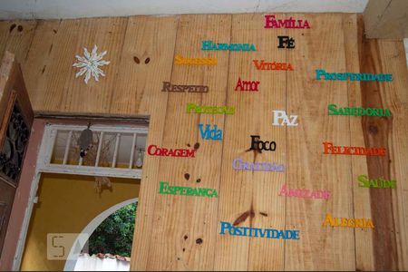 Casa à venda com 220m², 3 quartos e sem vagaSala