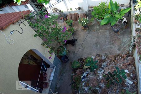 Casa à venda com 220m², 3 quartos e sem vagaQuintal