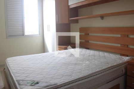 Quarto 1 de apartamento para alugar com 2 quartos, 71m² em Jardim Ivana, São Paulo