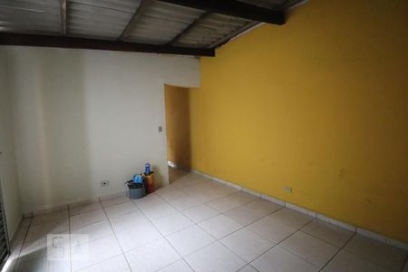 Dormitório de casa à venda com 5 quartos, 200m² em Vila Linda, Santo André
