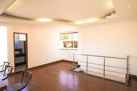 Apartamento à venda com 180m², 4 quartos e 2 vagasEspaço Gourmet