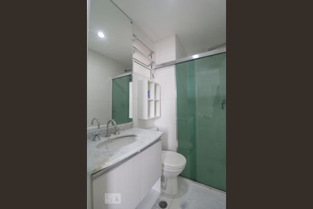 Apartamento para alugar com 65m², 3 quartos e 1 vagaBanheiro da suite 1