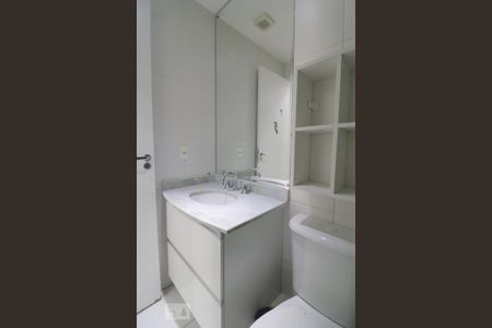 Apartamento para alugar com 65m², 3 quartos e 1 vagaBanheiro